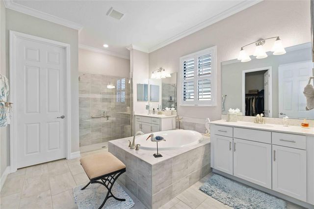 7131 WHITTLEBURY TRAIL, Bradenton, FL 34202