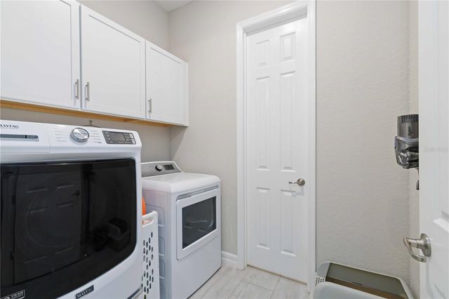 7131 WHITTLEBURY TRAIL, Bradenton, FL 34202