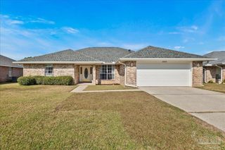 10029 Parker Lake Cir, Navarre, FL 32566