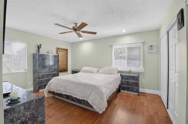 18838 Cloud Lake Circle, Boca Raton, FL 33496