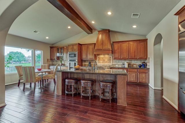 82 E Crystal Canyon Circle, The Woodlands, TX 77389