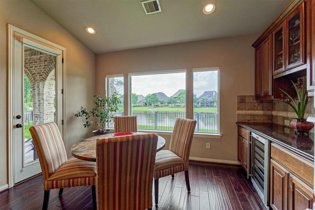 82 E Crystal Canyon Circle, The Woodlands, TX 77389