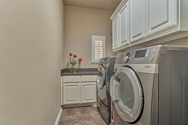 82 E Crystal Canyon Circle, The Woodlands, TX 77389