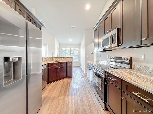 168 W Citrus Springs Boulevard, Citrus Springs, FL 34434