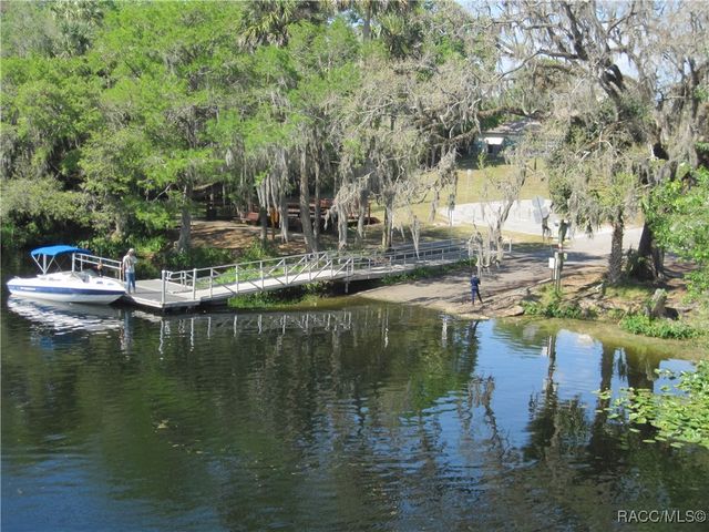 168 W Citrus Springs Boulevard, Citrus Springs, FL 34434