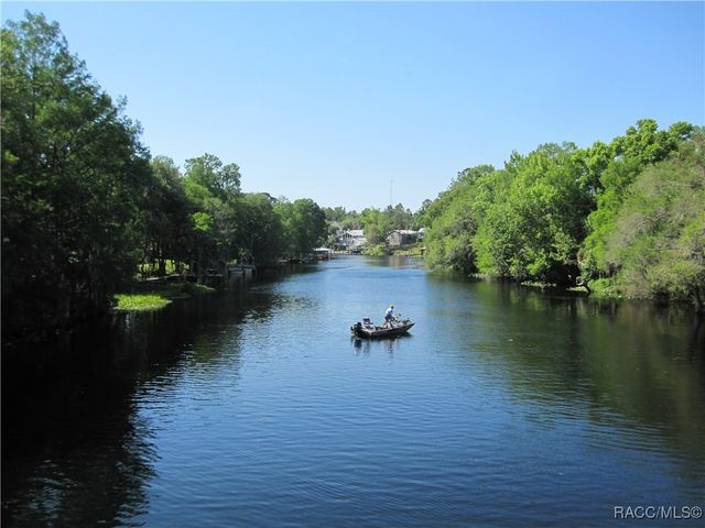 168 W Citrus Springs Boulevard, Citrus Springs, FL 34434