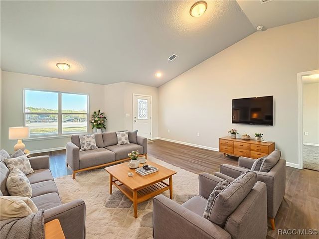 168 W Citrus Springs Boulevard, Citrus Springs, FL 34434