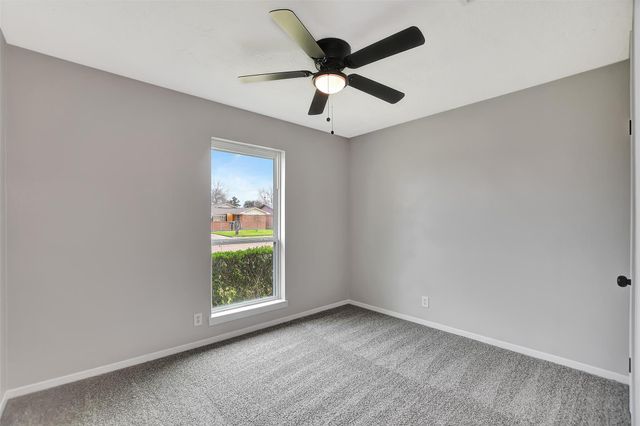 704 Teabury Avenue, Pasadena, TX 77503