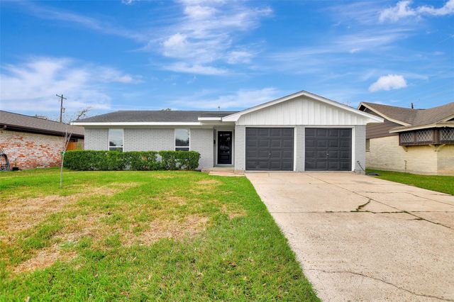704 Teabury Avenue, Pasadena, TX 77503