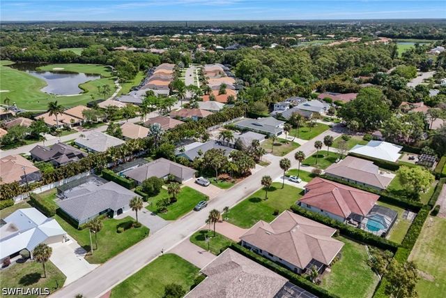 10361 Windsor WAY, Naples, FL 34109