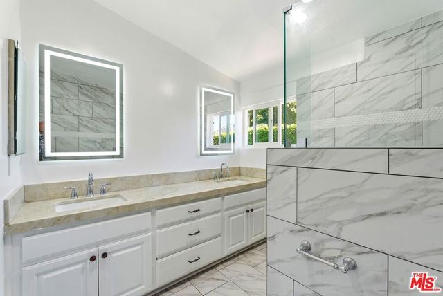 26 Packet Road, Rancho Palos Verdes, CA 90275