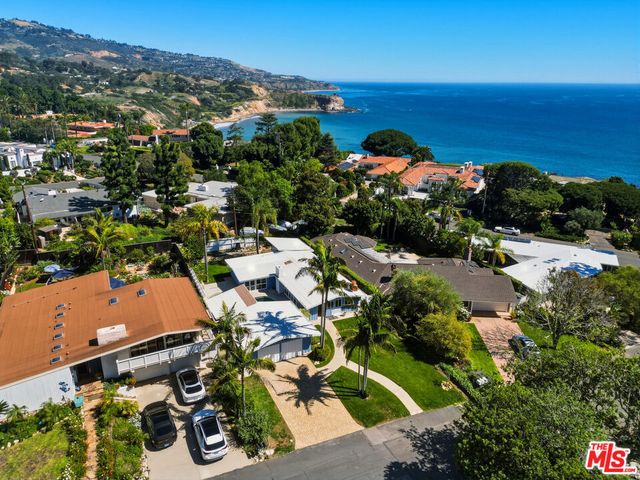 26 Packet Road, Rancho Palos Verdes, CA 90275