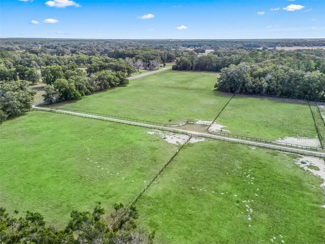 950 NE 200TH AVENUE, Williston, FL 32696