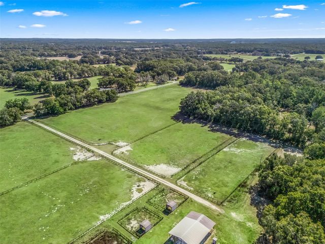 950 NE 200TH AVENUE, Williston, FL 32696