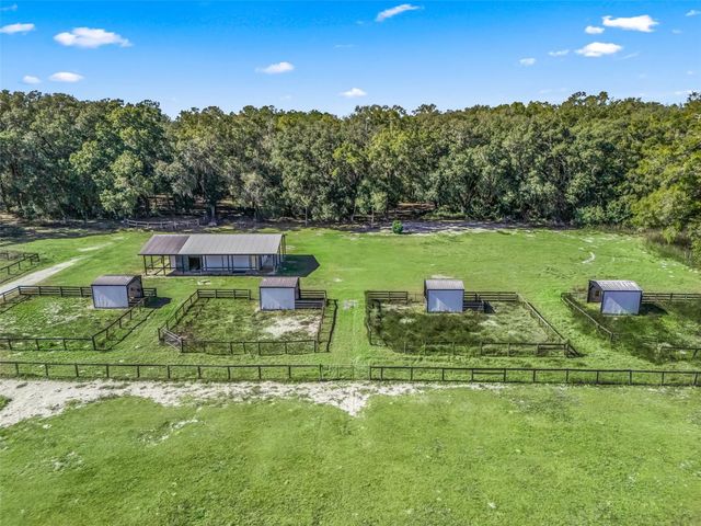 950 NE 200TH AVENUE, Williston, FL 32696