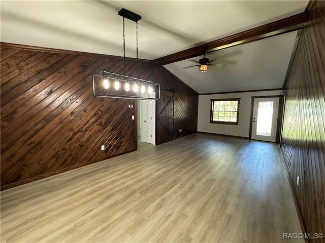 1570 W Datura Lane, Citrus Springs, FL 34434