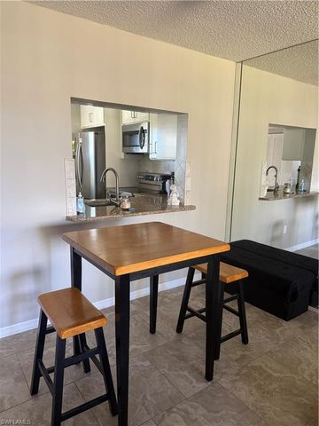 1747 Pebble Beach DR # 207, Fort Myers, FL 33907