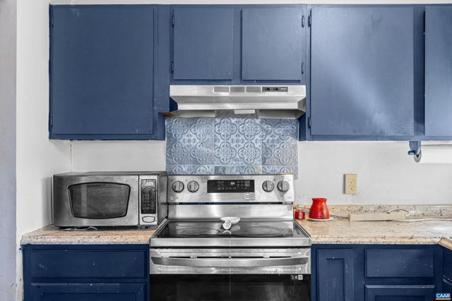 215 DICE ST, Charlottesville, VA 22902