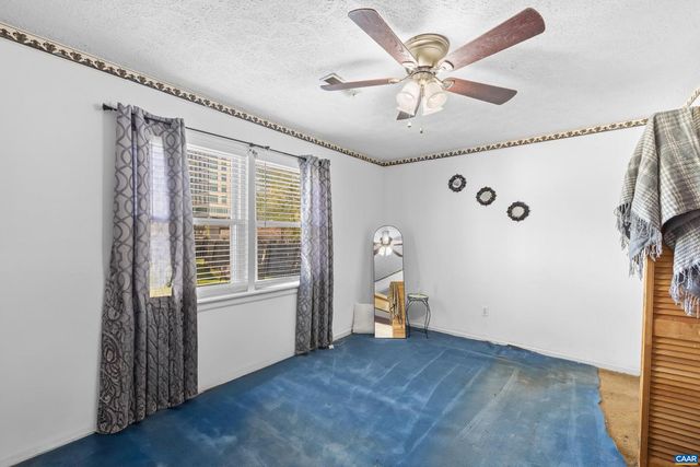 215 DICE ST, Charlottesville, VA 22902