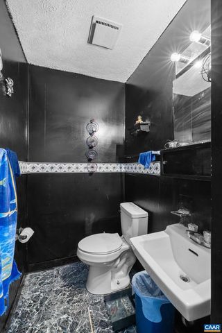 215 DICE ST, Charlottesville, VA 22902