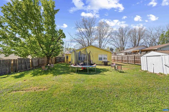 215 DICE ST, Charlottesville, VA 22902