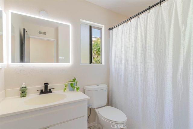 12545 Chanute, Pacoima, CA 91331