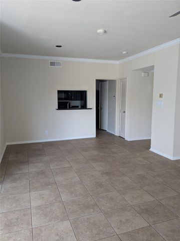 1302 Marina Bay Drive 108A, Clear Lake Shores, TX 77565