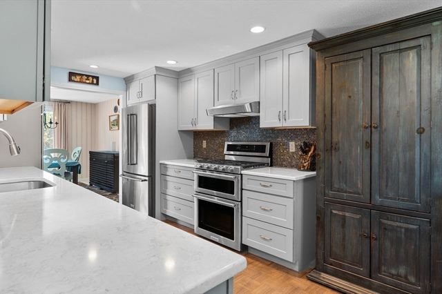 98 Village Post Road 98, Danvers, MA 01923