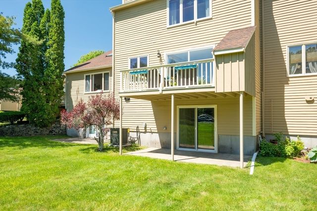 98 Village Post Road 98, Danvers, MA 01923