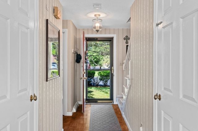 98 Village Post Road 98, Danvers, MA 01923
