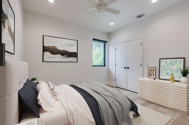 311-1 Havana ST, Austin, TX 78704