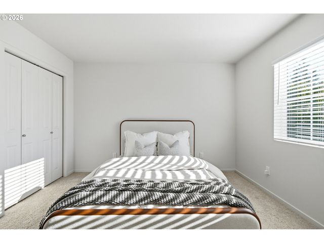 619 Ne 137TH Ave, Vancouver, WA 98684
