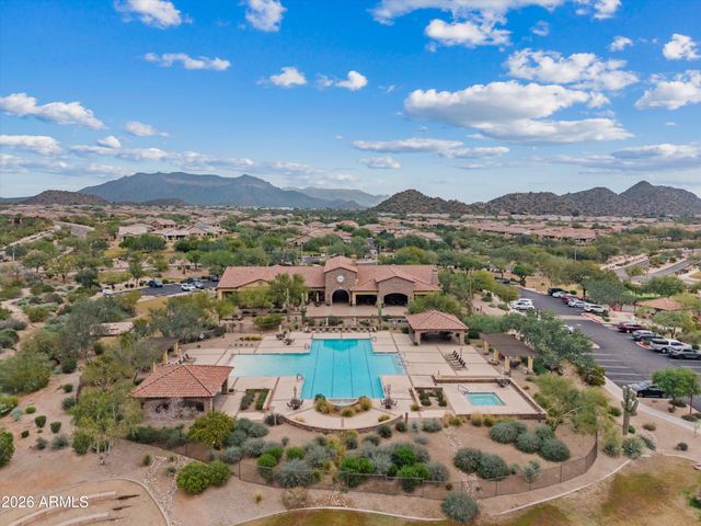 8641 E IVY Street, Mesa, AZ 85207