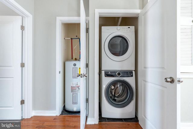 1632 N SYDENHAM ST, Philadelphia, PA 19121