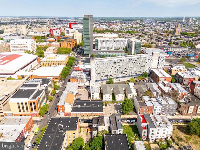 1632 N SYDENHAM ST, Philadelphia, PA 19121