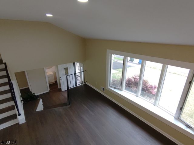 110 Murdock St, Woodbridge Twp., NJ 08863