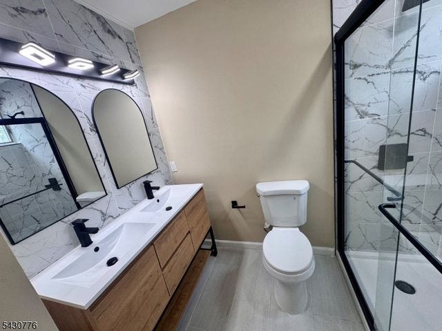 110 Murdock St, Woodbridge Twp., NJ 08863