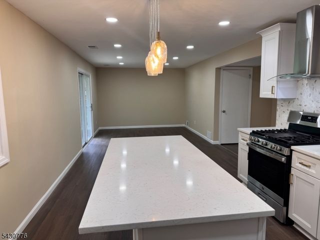 110 Murdock St, Woodbridge Twp., NJ 08863