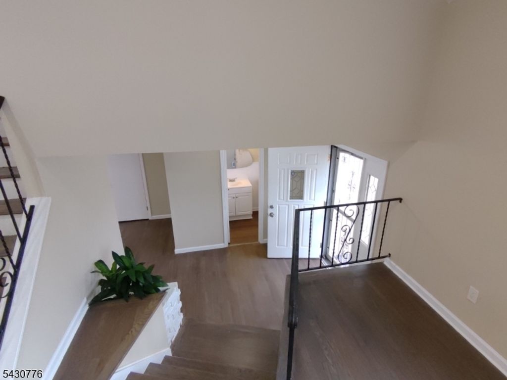 110 Murdock St, Woodbridge Twp., NJ 08863