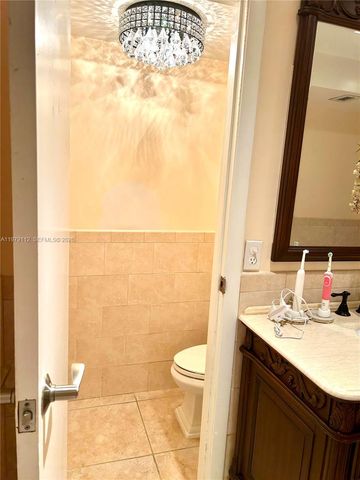 1500 S Ocean Dr PHJ, Hollywood, FL 33019