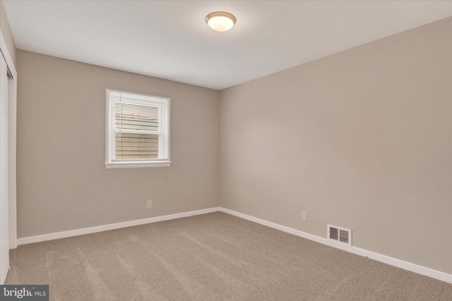 16 ESSEX RD, Camp Hill, PA 17011