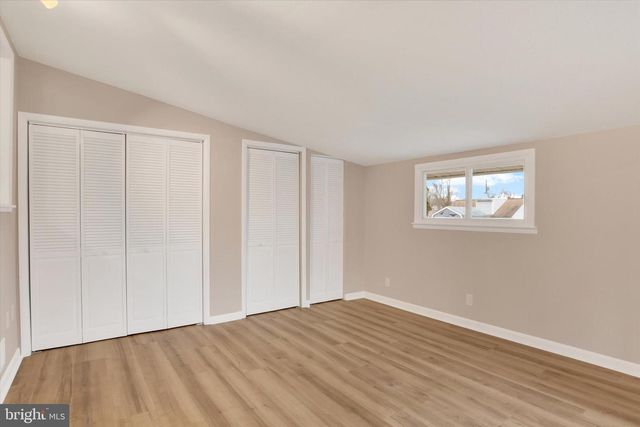 16 ESSEX RD, Camp Hill, PA 17011