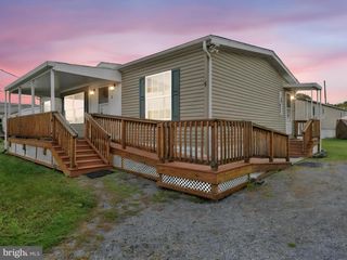 5 PRINCE LN, Schuylkill Haven, PA 17972