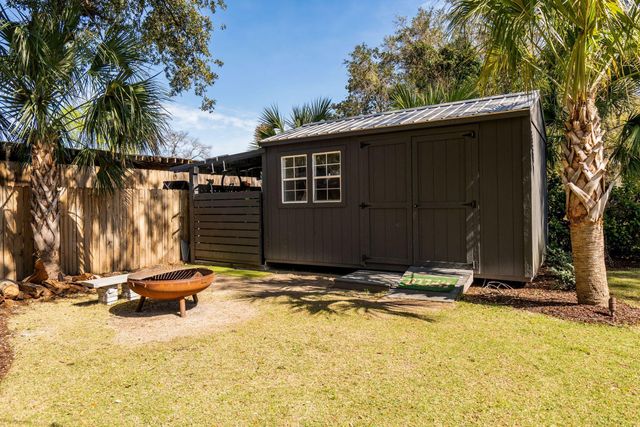 1020 S Shem Drive, Mount Pleasant, SC 29464