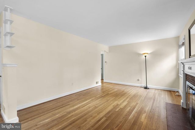 414 HILLMOOR DR, Silver Spring, MD 20901