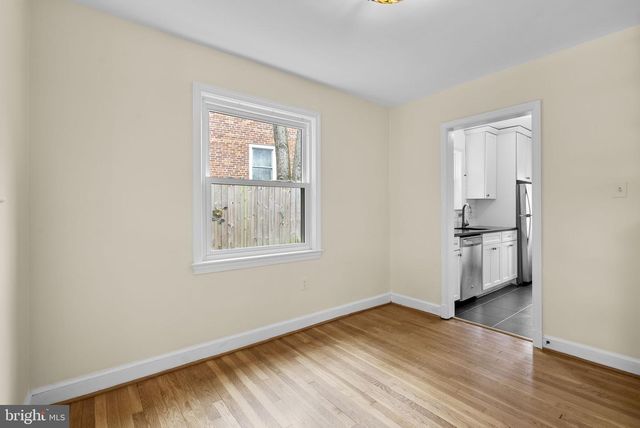 414 HILLMOOR DR, Silver Spring, MD 20901