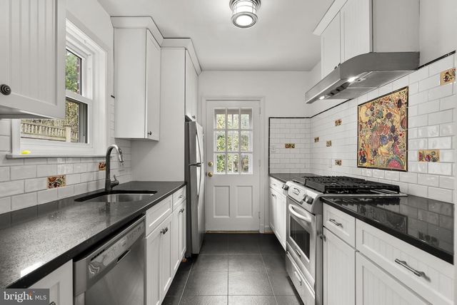 414 HILLMOOR DR, Silver Spring, MD 20901