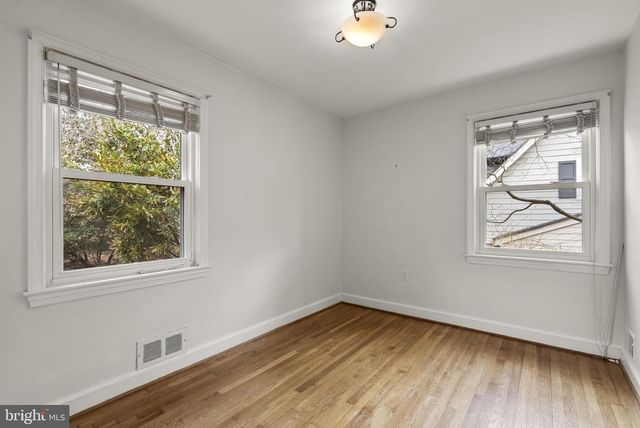 414 HILLMOOR DR, Silver Spring, MD 20901