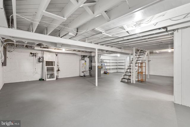 414 HILLMOOR DR, Silver Spring, MD 20901