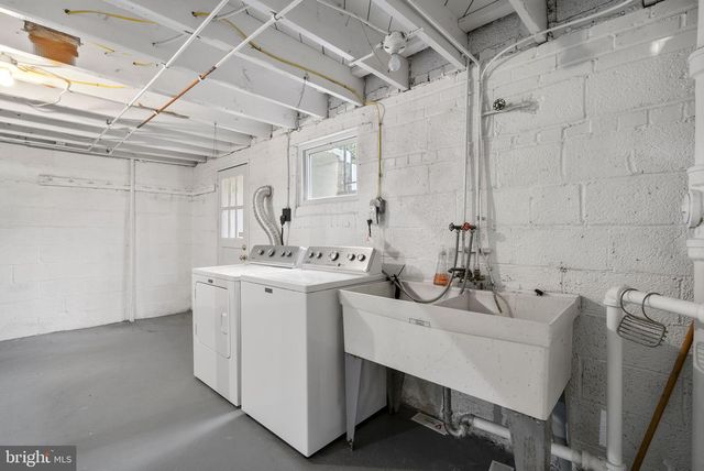 414 HILLMOOR DR, Silver Spring, MD 20901